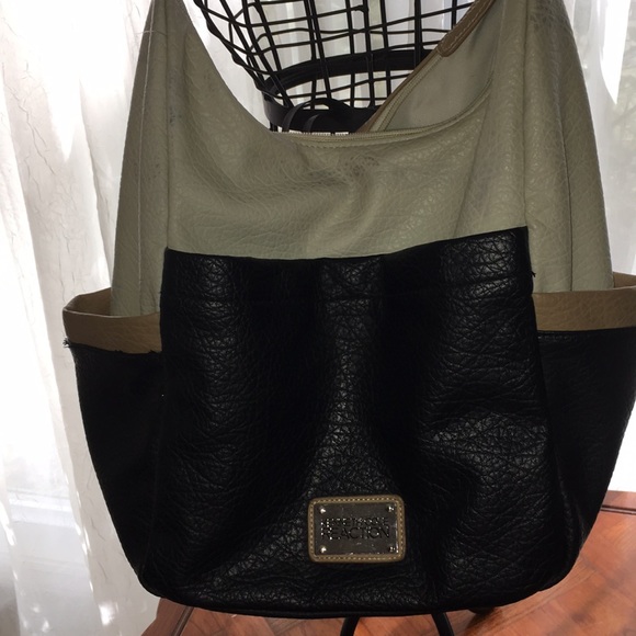 KENNETH COLE REACTION | SHOULDER BAG - Picture 1 of 5